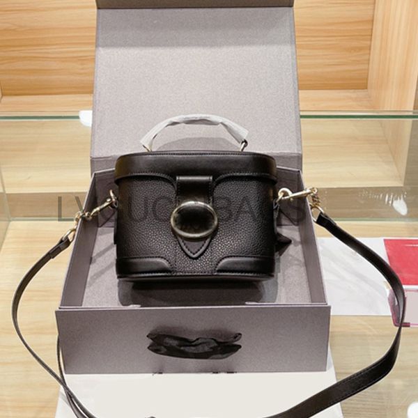 luxurious designer bag fashion feminine makeup retro print style with silk scarf tote slant shoulder 
luxurious designer bag fashion feminine makeup retro print style with silk scarf tote slant shoulder