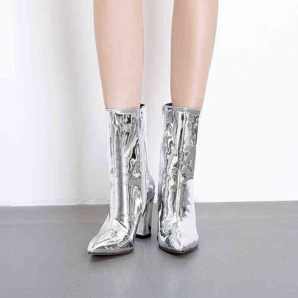 2022 autumn and winter new patent leather pointed thick heel boots zipper high martin women's 0712, Black
2022 autumn and winter new patent leather pointed thick heel boots zipper high martin women's 0712, Black