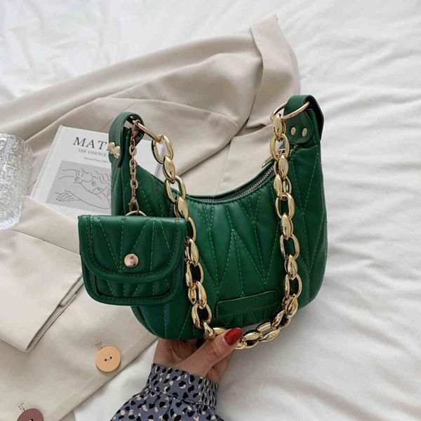 2022 printing elegant square luxury bag fold hand high texture chain women's single shoulder diagonal bag all-match portable shoulder m
2022 printing elegant square luxury bag fold hand high texture chain women's single shoulder diagonal bag all-match portable shoulder m