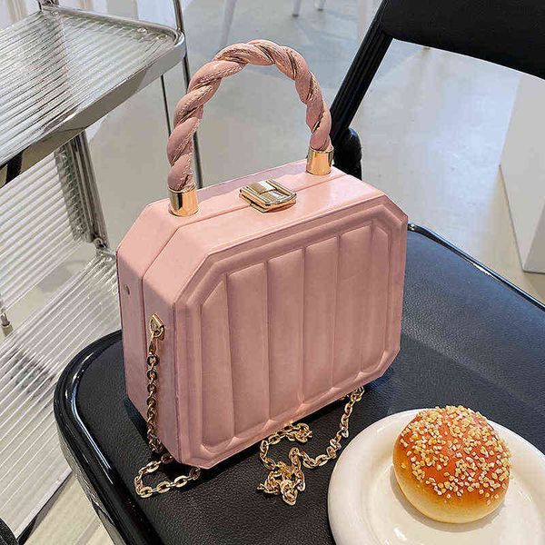 evening bags small pu leather crossbody for women 2022 fashion brand designer shoulder bag luxury handbags with metal handle cute tote 22042
evening bags small pu leather crossbody for women 2022 fashion brand designer shoulder bag luxury handbags with metal handle cute tote 22042