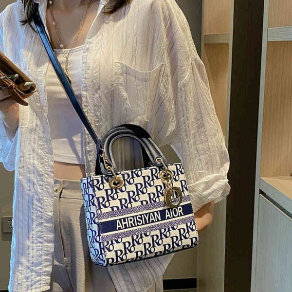 purses new women's handbag embroidered bag foreign style fashion sling shoulder bag trend letter messenger bag
purses new women's handbag embroidered bag foreign style fashion sling shoulder bag trend letter messenger bag