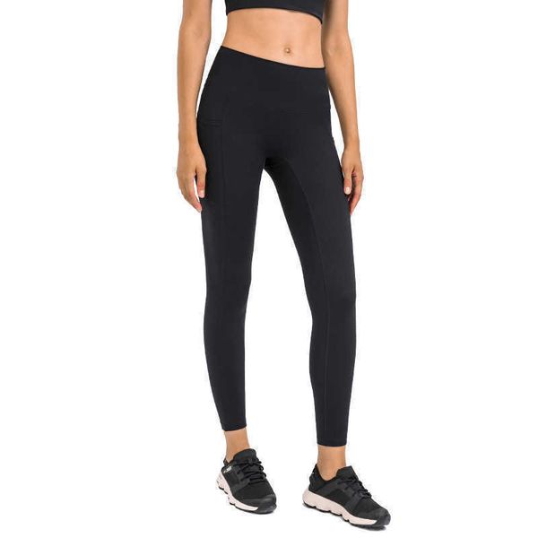 yoga pants side pocket stitching high waist solid color casual sports capris running fitness gym clothes women's leggings, White;red
yoga pants side pocket stitching high waist solid color casual sports capris running fitness gym clothes women's leggings, White;red
