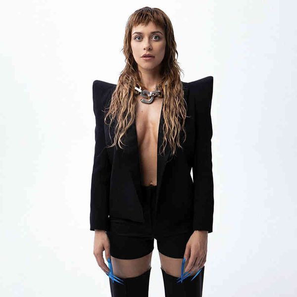women's suits & blazers 2022 star walk show designer jacket personalized shrugging shoulder silhouette suit wgkg, White;black
women's suits & blazers 2022 star walk show designer jacket personalized shrugging shoulder silhouette suit wgkg, White;black