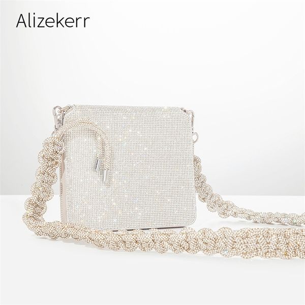 luxury shiny diamond crossbody bags women designer chic crystal woven shoulder strap square purses wallet 220809
luxury shiny diamond crossbody bags women designer chic crystal woven shoulder strap square purses wallet 220809