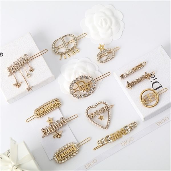 2022 20% off designer jewelry d letter hairpin female di family style versatile one word clip net red fashion hair accessories, Golden;silver
2022 20% off designer jewelry d letter hairpin female di family style versatile one word clip net red fashion hair accessories, Golden;silver