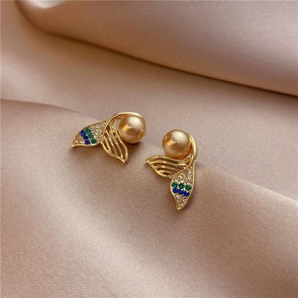 stud fashion jewelry exquisite ladies earrings mermaid tail pearl colorful crystal cute simple geometric party, Golden;silver
stud fashion jewelry exquisite ladies earrings mermaid tail pearl colorful crystal cute simple geometric party, Golden;silver