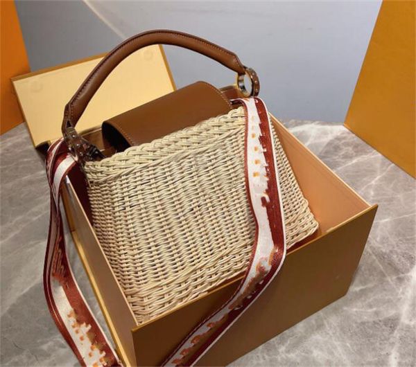 designer women bag capucines bb straw tote luxury handbag genuine leather handle purse fashion shoulder crossbody bags mm luxurious flip has
designer women bag capucines bb straw tote luxury handbag genuine leather handle purse fashion shoulder crossbody bags mm luxurious flip has