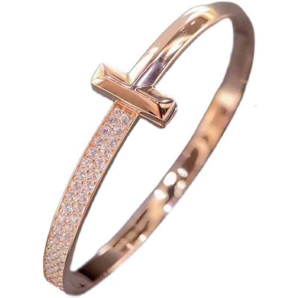 factory designer bangle t family t1 semi diamond bracelet 925 sterling silver plated 18k rose gold wide tshaped ti series3882031 yi10, Black
factory designer bangle t family t1 semi diamond bracelet 925 sterling silver plated 18k rose gold wide tshaped ti series3882031 yi10, Black