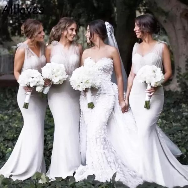 2022 white bridesmaid dresses sleeveless v neck mermaid custom made floor length plus size maid of honor gown country wedding wear, White;pink
2022 white bridesmaid dresses sleeveless v neck mermaid custom made floor length plus size maid of honor gown country wedding wear, White;pink