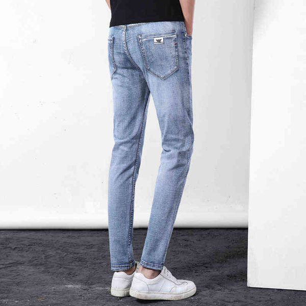 grade high men's jeans summer korean fashion brand slim fit casual small foot elastic thin pants, Blue
grade high men's jeans summer korean fashion brand slim fit casual small foot elastic thin pants, Blue