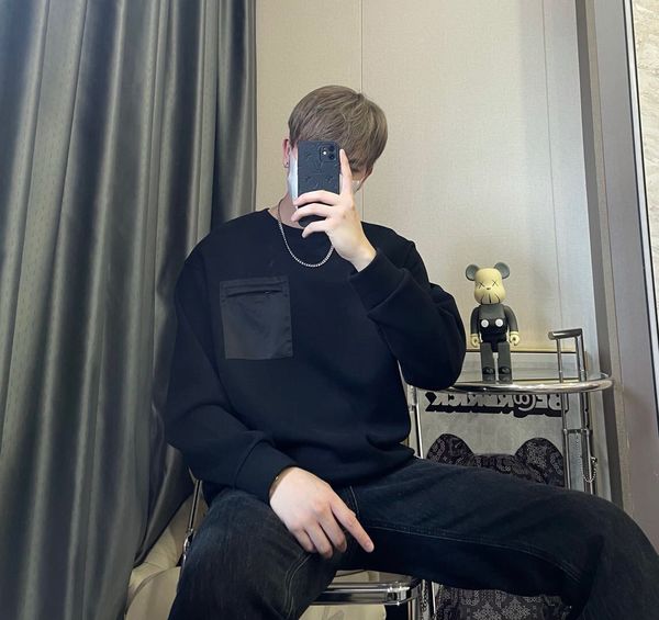 men's sweatshirt letter logo printing round neck designer long sleeve t-shirt casual loose couple street fashion t luxury pullover m-xx, Black
men's sweatshirt letter logo printing round neck designer long sleeve t-shirt casual loose couple street fashion t luxury pullover m-xx, Black