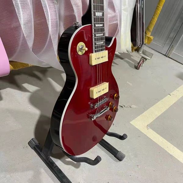 standard electric guitar red color mahogany body tiger maple rosewood fingerboard p90 pickups factory wholesale
standard electric guitar red color mahogany body tiger maple rosewood fingerboard p90 pickups factory wholesale