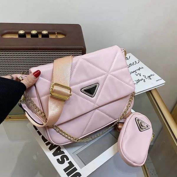 2022 latest bag female advanced design simple fashion op86 retro adjustable chain triangle logo single shoulder cross bag
2022 latest bag female advanced design simple fashion op86 retro adjustable chain triangle logo single shoulder cross bag