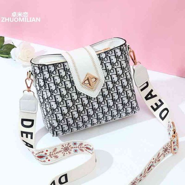 small 2022 new spring and summer net red versatile fashion broadband bucket bag women's one shoulder diagonal luxury designer
small 2022 new spring and summer net red versatile fashion broadband bucket bag women's one shoulder diagonal luxury designer
