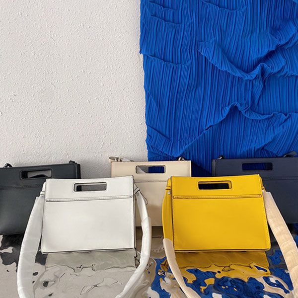 2022 spring festival brand newluxurysaddle bags designer brand fashion shoulder handbags women totes chains phone bag walletmini pochette cr
2022 spring festival brand newluxurysaddle bags designer brand fashion shoulder handbags women totes chains phone bag walletmini pochette cr