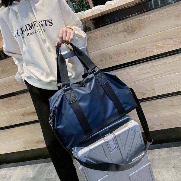 women's portable travel bag sports and fitness bag nylon cloth waterproof large capacity men luxury designer handbags for women 220626
women's portable travel bag sports and fitness bag nylon cloth waterproof large capacity men luxury designer handbags for women 220626
