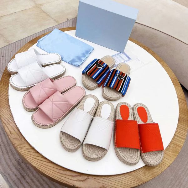 2022 luxury designer women flat slippers lightweight comfort daily home bedroom platform shoes scuffs stylish summer beach travel leisure gi, Black
2022 luxury designer women flat slippers lightweight comfort daily home bedroom platform shoes scuffs stylish summer beach travel leisure gi, Black