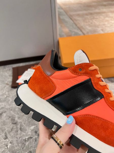 2022 designer shoes boots suede stitching sneakers retro mesh breathable trainers mens womens leather sneaker black round toe shoe 39-46 051
2022 designer shoes boots suede stitching sneakers retro mesh breathable trainers mens womens leather sneaker black round toe shoe 39-46 051