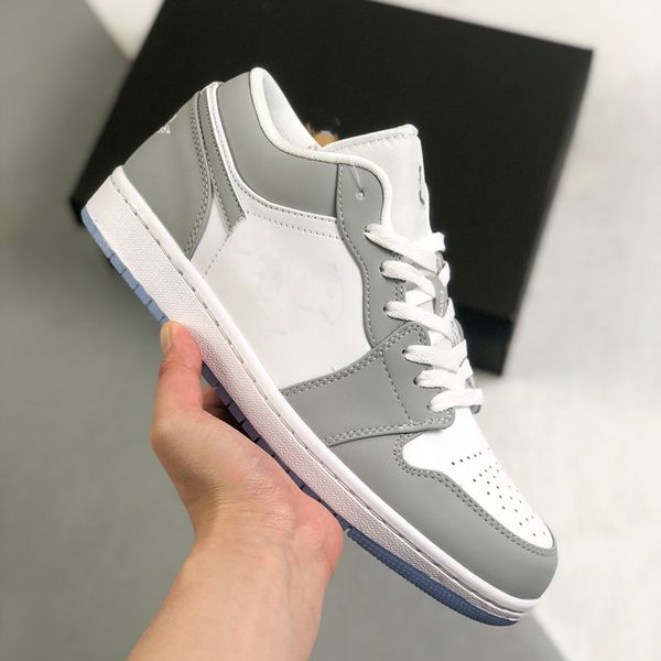 university blue jumpman 1 low mens basketball shoes men women 1s yellow gold light smoke grey sliver sail lakers gym red military trainers o, Black
university blue jumpman 1 low mens basketball shoes men women 1s yellow gold light smoke grey sliver sail lakers gym red military trainers o, Black