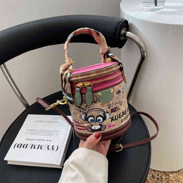 handbag niche design bag 2022 women's small round fashion printed messenger single shoulder 0722
handbag niche design bag 2022 women's small round fashion printed messenger single shoulder 0722