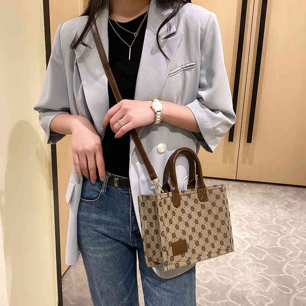 handbags casual handbag new tote bag version large capacity sling one shoulder bag oblique cross women's bag high sense of minority wom
handbags casual handbag new tote bag version large capacity sling one shoulder bag oblique cross women's bag high sense of minority wom