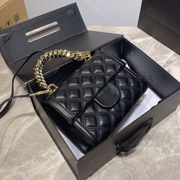 fashion bags c womens designer bag classical bicolore quilted bags cuban link handle totes lady bag
fashion bags c womens designer bag classical bicolore quilted bags cuban link handle totes lady bag