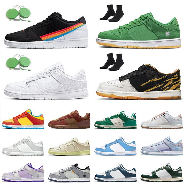 2022 sb low men trainers basketball shoes designer woman dunklows disrupt 2 polaroid valerian blue white paisley sneakers union year of the, White;red
2022 sb low men trainers basketball shoes designer woman dunklows disrupt 2 polaroid valerian blue white paisley sneakers union year of the, White;red