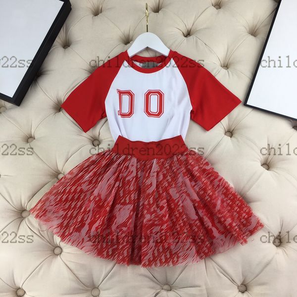 girls clothing sets brand designer t shirts short sleeve design with red mesh skirts high-end cotton skirts suits tutu dresses size 100-150, White
girls clothing sets brand designer t shirts short sleeve design with red mesh skirts high-end cotton skirts suits tutu dresses size 100-150, White