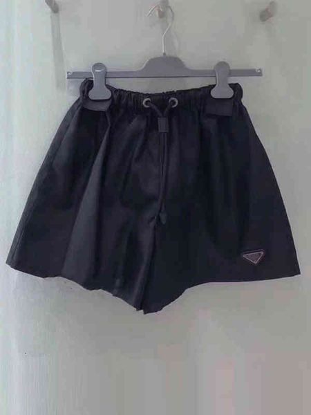 women's shorts niche spring summer drawstring elastic waist black casual pants loose and versatile wide leg sports shorts women, White;black
women's shorts niche spring summer drawstring elastic waist black casual pants loose and versatile wide leg sports shorts women, White;black