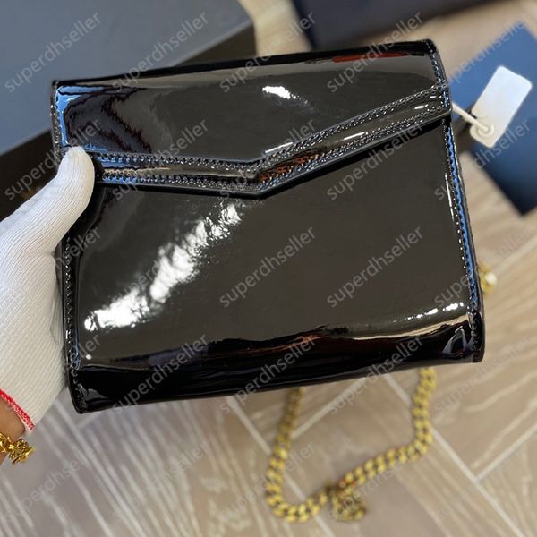 patent leather envelope bag totes mini wallet coin purse women crossbody chain shoulder bags tote designers handbag card holder cool clutch
patent leather envelope bag totes mini wallet coin purse women crossbody chain shoulder bags tote designers handbag card holder cool clutch