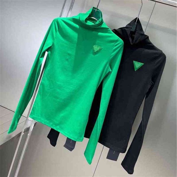 turtle neck women shirt fashion brand triangle sign green soild color slim long sleeve ladies undershirts 211130, Black
turtle neck women shirt fashion brand triangle sign green soild color slim long sleeve ladies undershirts 211130, Black