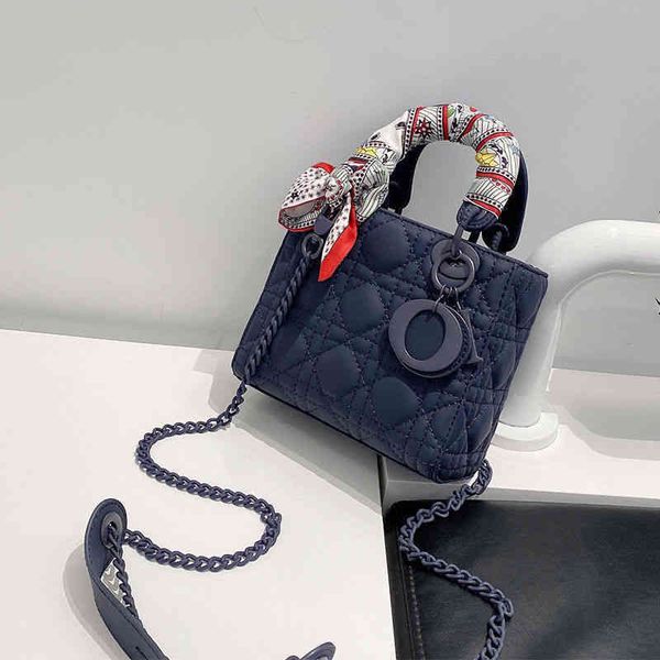 hong classic handbags luxury kong trend purchasing matte princess diana bag 2022 fashion leather net red mini lingge messenger handbag
hong classic handbags luxury kong trend purchasing matte princess diana bag 2022 fashion leather net red mini lingge messenger handbag