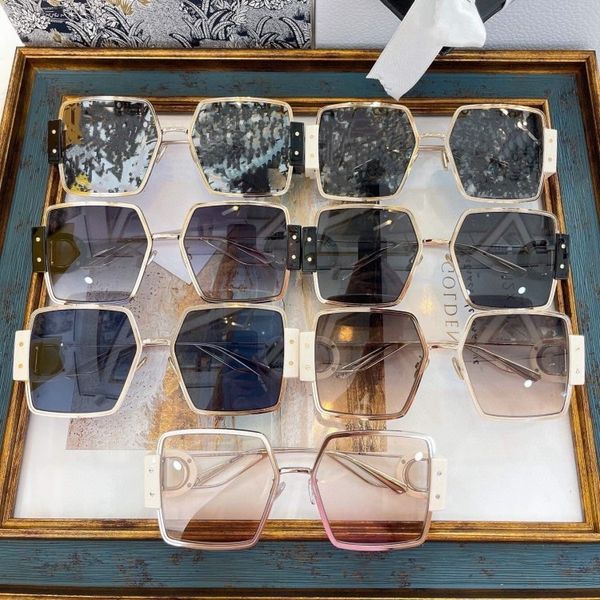 50% discount for factory direct salesd home net red same female montaigne 30montaigne large cd sunglasses trend, White;black
50% discount for factory direct salesd home net red same female montaigne 30montaigne large cd sunglasses trend, White;black