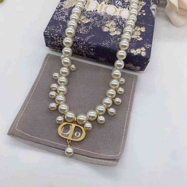 jewel pearl pendant necklace simple fashion light luxury women's red bracelet jewelry, Black
jewel pearl pendant necklace simple fashion light luxury women's red bracelet jewelry, Black