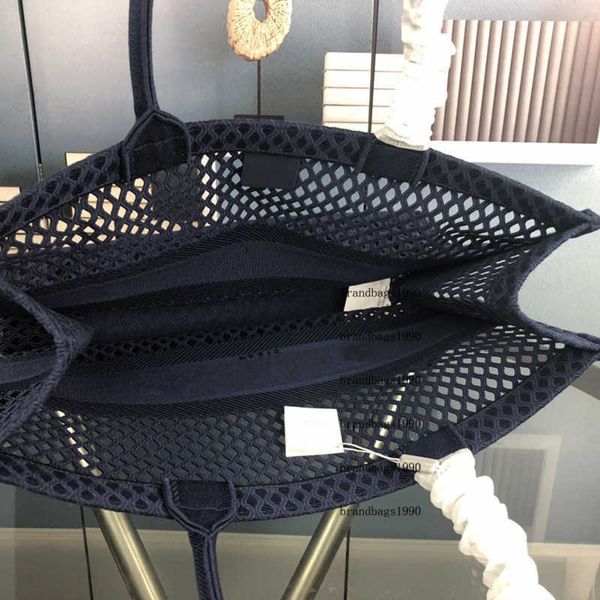 mesh embroidery handmade shopping bag hollow out designer ladies large-capacity handbags paris handbag fashion retro style fs9r
mesh embroidery handmade shopping bag hollow out designer ladies large-capacity handbags paris handbag fashion retro style fs9r