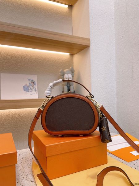 women's designers shoulder bag luxury tote purse handbag message bags cluth brand classic genuine leather crossbody vintage original bo
women's designers shoulder bag luxury tote purse handbag message bags cluth brand classic genuine leather crossbody vintage original bo