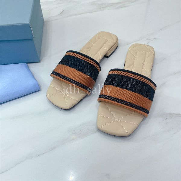 embroidered letter designer shoes women comfortable flat shoes summer breathable beach sandals woman luxury slippers
embroidered letter designer shoes women comfortable flat shoes summer breathable beach sandals woman luxury slippers