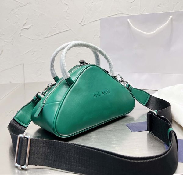 triangular diagonal straddle bag women handbag designer cross body fashion letter embossed pattern shoulder bag 4 colors
triangular diagonal straddle bag women handbag designer cross body fashion letter embossed pattern shoulder bag 4 colors