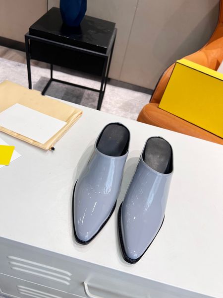 women flat slippers luxurys designers sandals leather brand girl slides sandalias casual flip flops size 35-42 0609, Black
women flat slippers luxurys designers sandals leather brand girl slides sandalias casual flip flops size 35-42 0609, Black