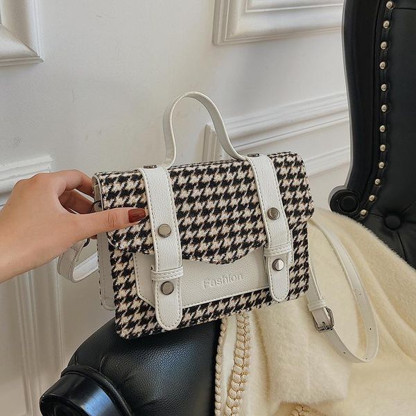 evening bags textured small bag female 2022 spring plaid single shoulder fashion messenger all-match
evening bags textured small bag female 2022 spring plaid single shoulder fashion messenger all-match
