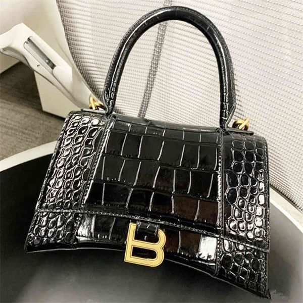 crocodiless family balenciga b hourglass pattern layer cow leather high messenger single shoulder hand women's bags portable crossbody
crocodiless family balenciga b hourglass pattern layer cow leather high messenger single shoulder hand women's bags portable crossbody