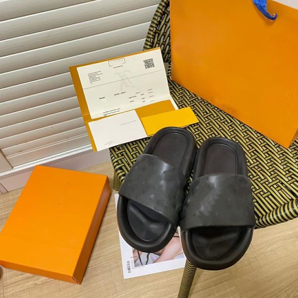 pool pillow women slippers thong sandals cutout leather sandal flat bow spikes luxury leather platform slipper woman flip-flops size 35-45, Black
pool pillow women slippers thong sandals cutout leather sandal flat bow spikes luxury leather platform slipper woman flip-flops size 35-45, Black