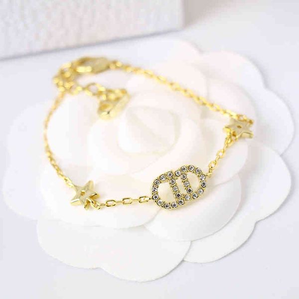 d home letter light gold women's new red diamond hand jewelry2022 luxury brand fashion design versatile ladies bracelet, Black
d home letter light gold women's new red diamond hand jewelry2022 luxury brand fashion design versatile ladies bracelet, Black