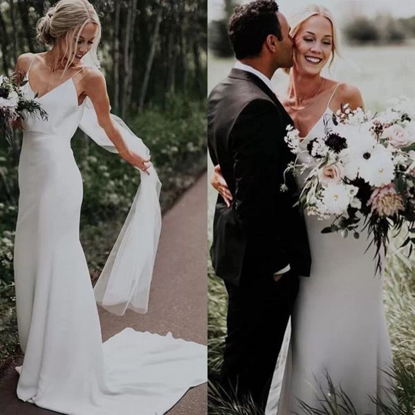 2022 simple mermaid wedding dresses bridal gown with spaghetti straps satin custom made plus size beach country vestido de novia, White
2022 simple mermaid wedding dresses bridal gown with spaghetti straps satin custom made plus size beach country vestido de novia, White