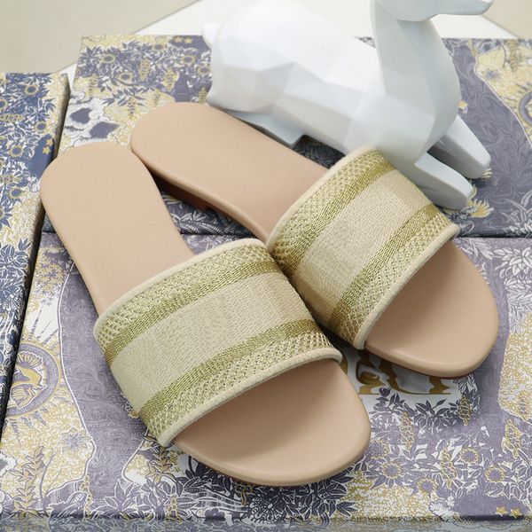 2022 women paris sandals slippers embroidered floral damask girls beach flip flops flat summer luxury striped slanted designer dways slipper, Black
2022 women paris sandals slippers embroidered floral damask girls beach flip flops flat summer luxury striped slanted designer dways slipper, Black