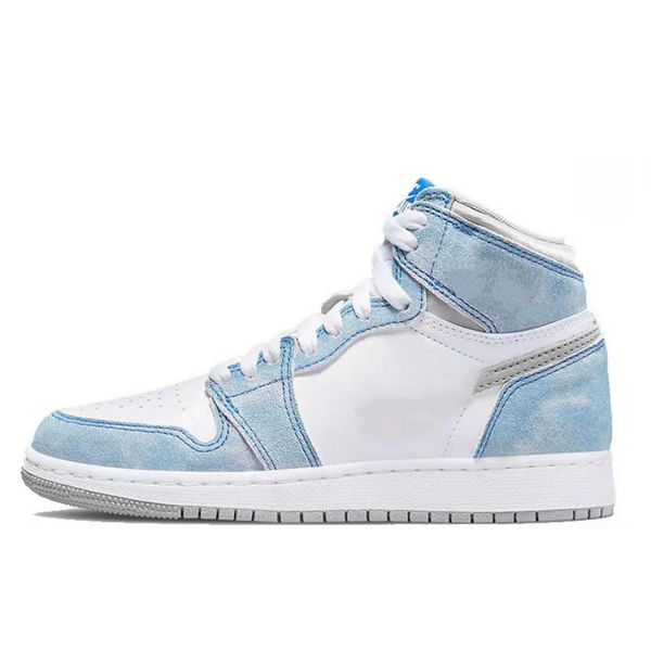 2022 famous brand sports roller shoes runnings tennis basketballs fitness trainings walking casual mens high shoes euro 36-46 77-77 sky blue
2022 famous brand sports roller shoes runnings tennis basketballs fitness trainings walking casual mens high shoes euro 36-46 77-77 sky blue