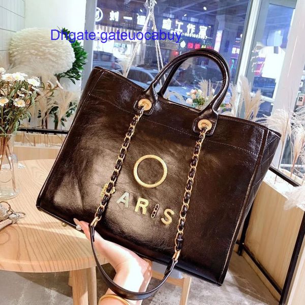 women's luxury fashion handbags beach bags brand ch metal badge tote bag designer small mini evening handbag female capacity large leat, Black;red
women's luxury fashion handbags beach bags brand ch metal badge tote bag designer small mini evening handbag female capacity large leat, Black;red