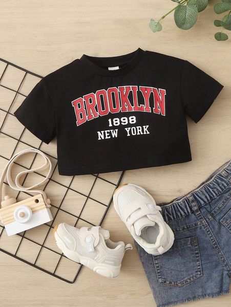 baby letter graphic she, Blue
baby letter graphic she, Blue