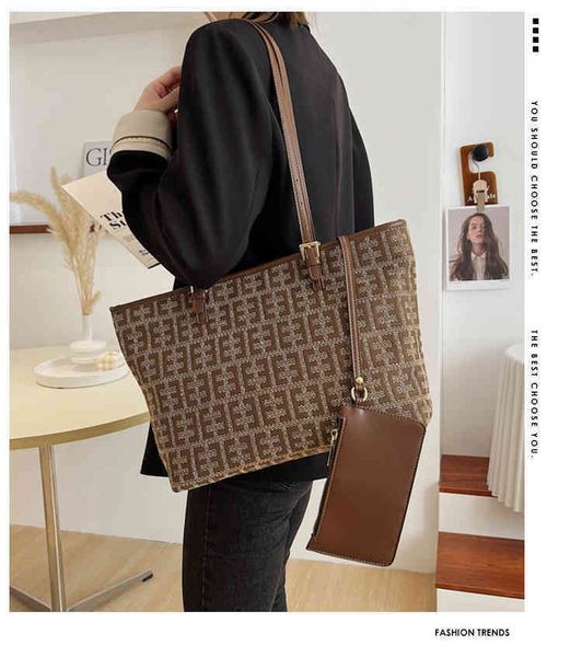 50% off factory store online discounts ins niche autumn and winter large fashion single shoulder bag versatile portable tote bag
50% off factory store online discounts ins niche autumn and winter large fashion single shoulder bag versatile portable tote bag