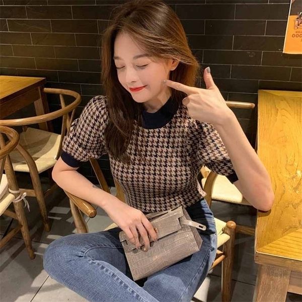korean knitted short sleeve o neck women pullovers harajuku hit color patchwork plaid new sweaters vintage sweet sueter mujer 200924, White;black
korean knitted short sleeve o neck women pullovers harajuku hit color patchwork plaid new sweaters vintage sweet sueter mujer 200924, White;black